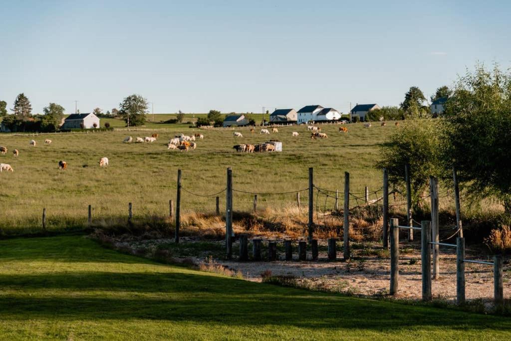 Rustig Gelegen Gite Nabij Houffalize Exterior foto